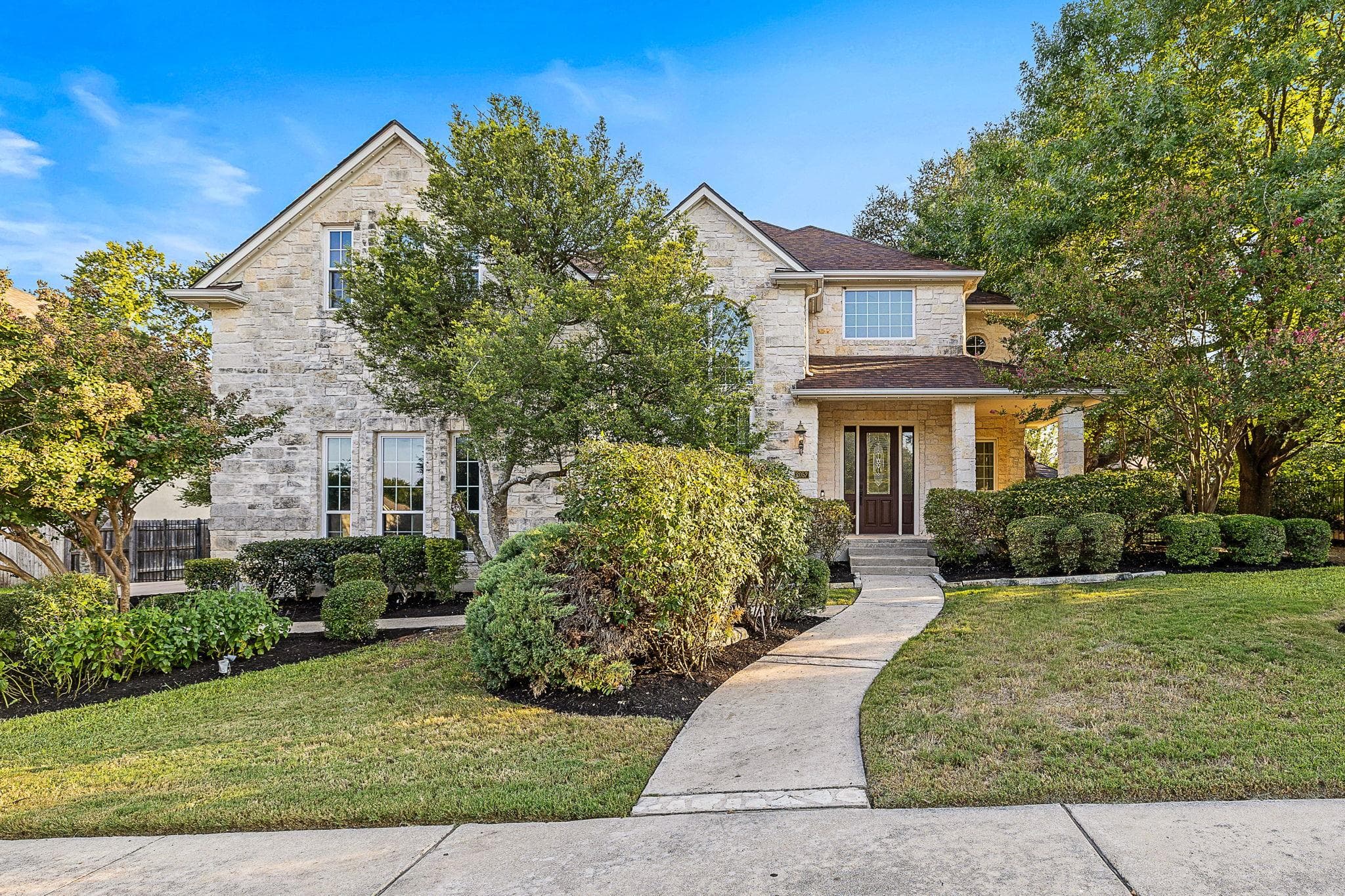 2057  Golden Bear Dr