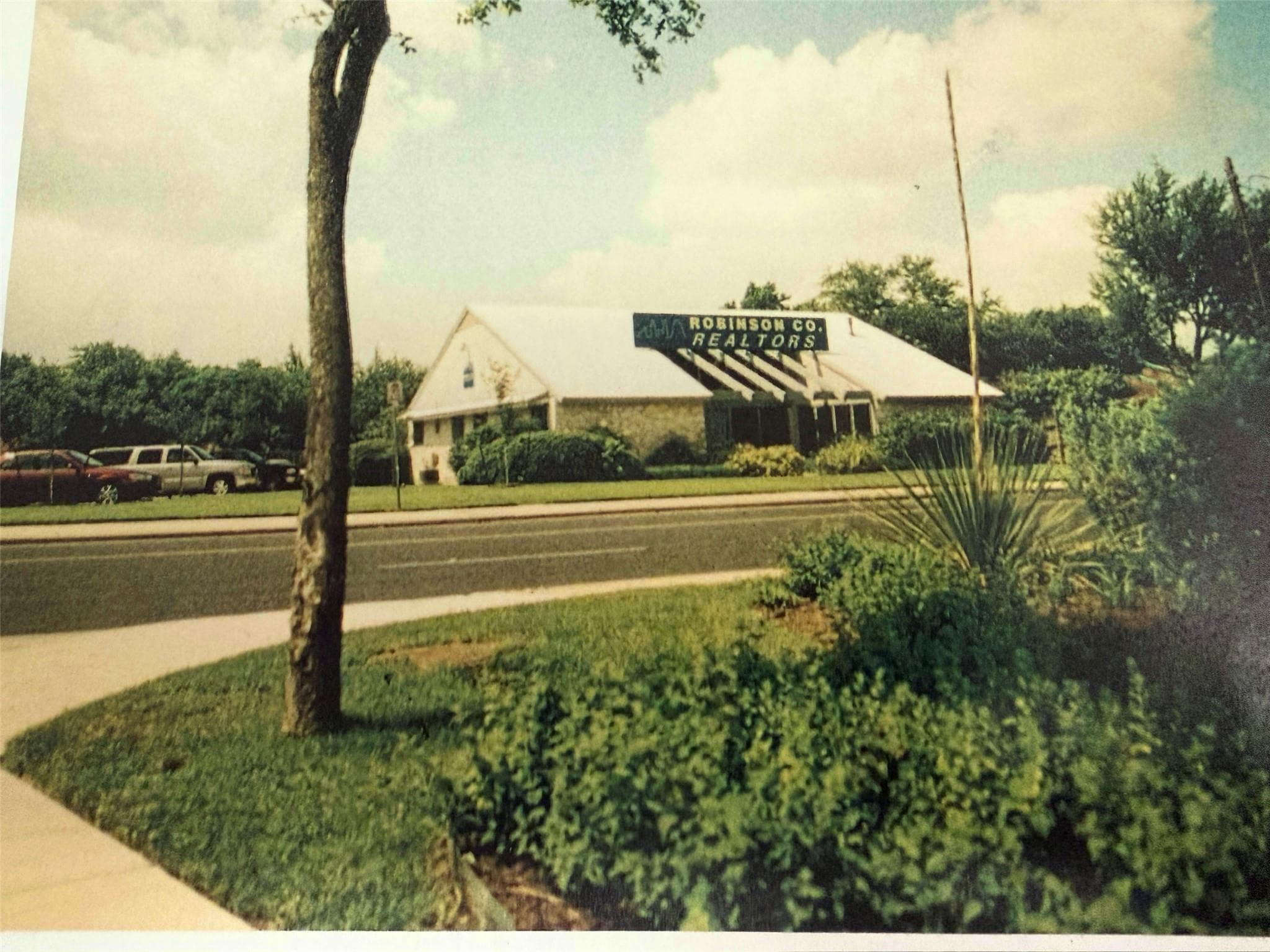 2615  Western Trails Blvd