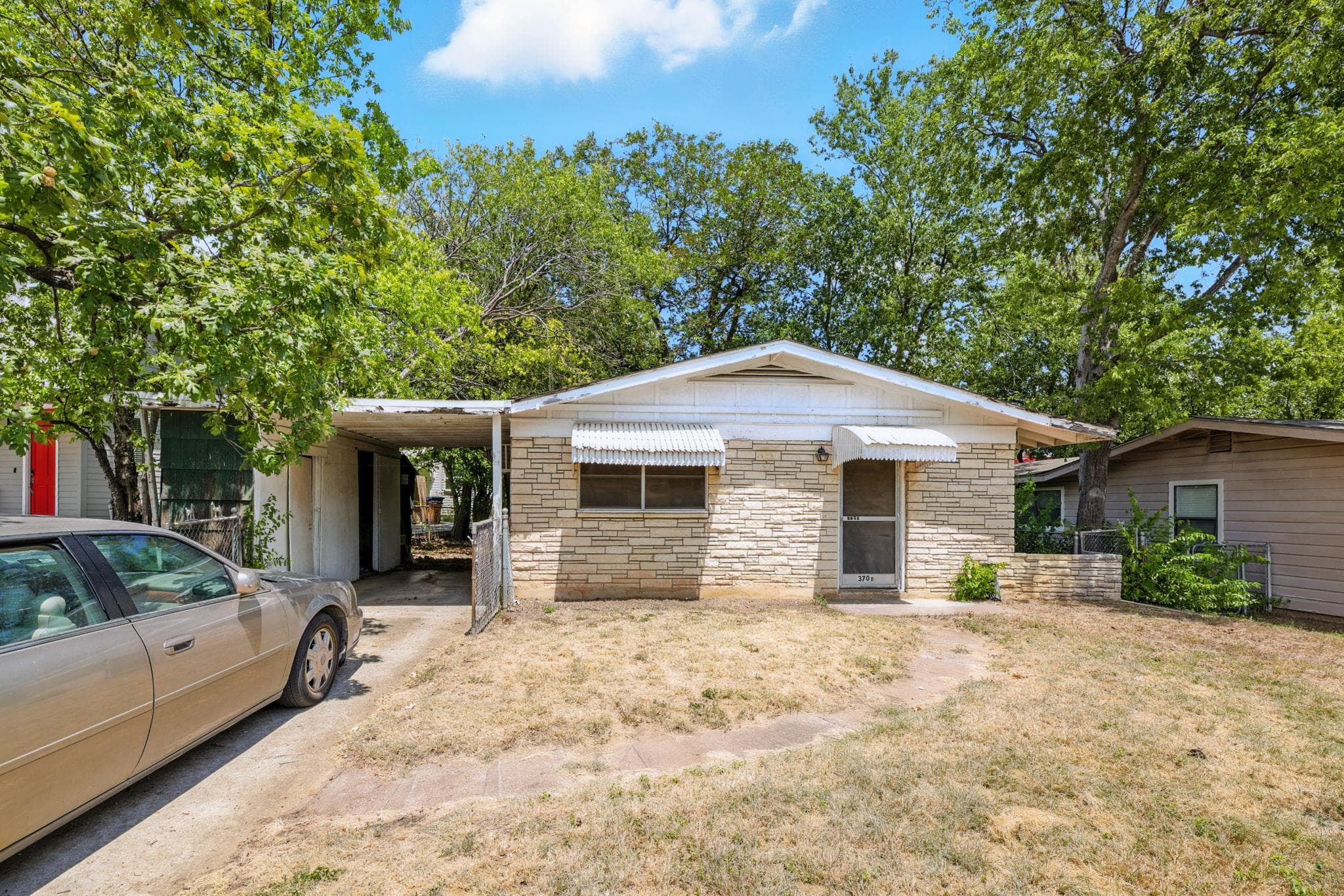 3709  Tower View Ct