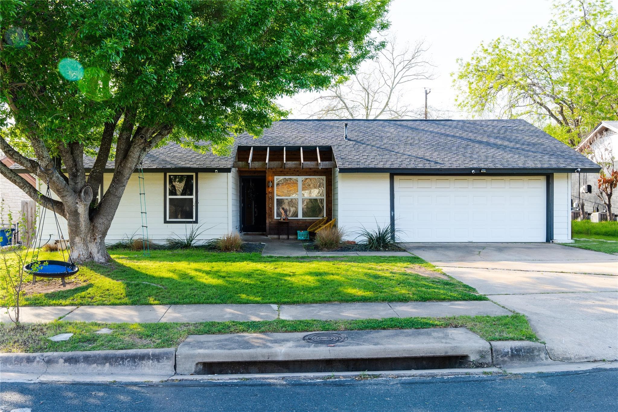 4814 Broadhill Dr