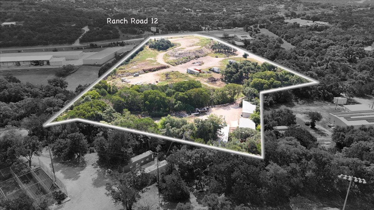 16933 #B  Ranch Rd 12 None  #B