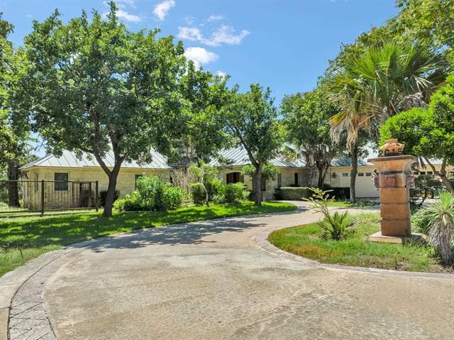 2015 E State Highway 29 None