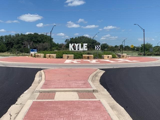 1501 & 1503 N Burleson St