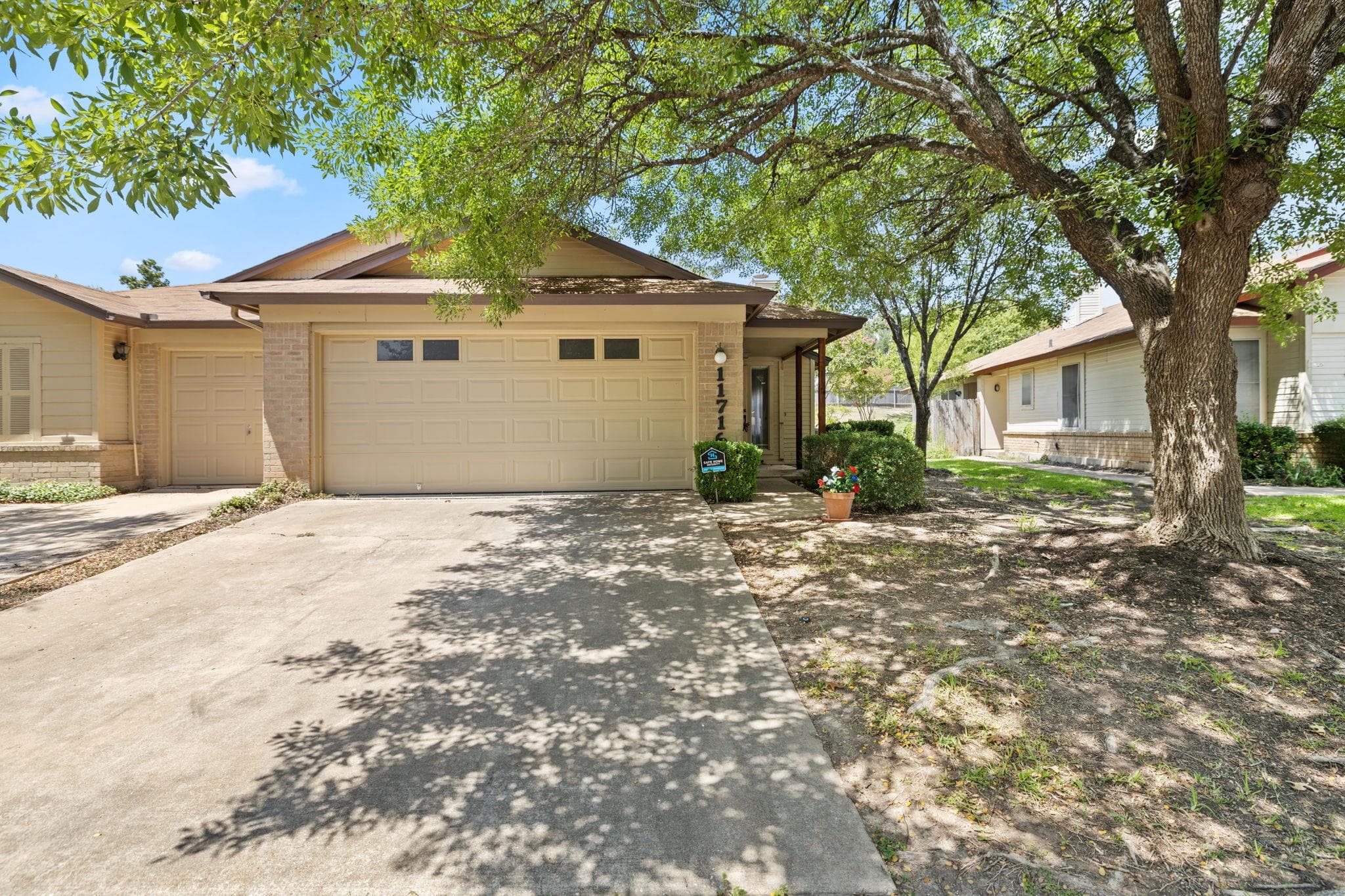 11716  Norwegian Wood Dr