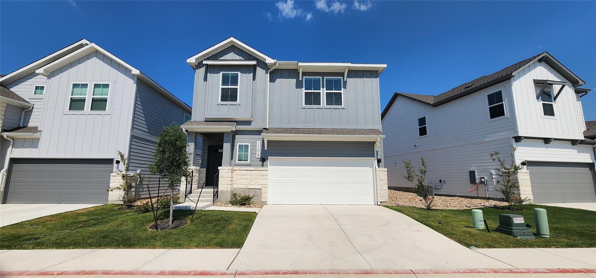 2208  Delano Dr