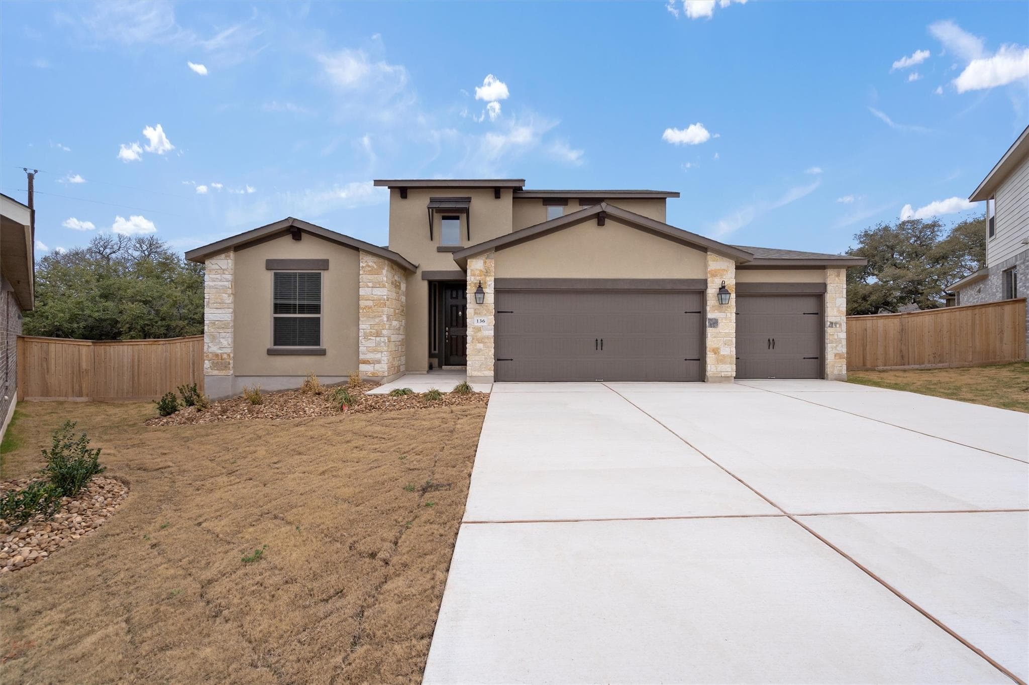 136  Scenic Hills Cir