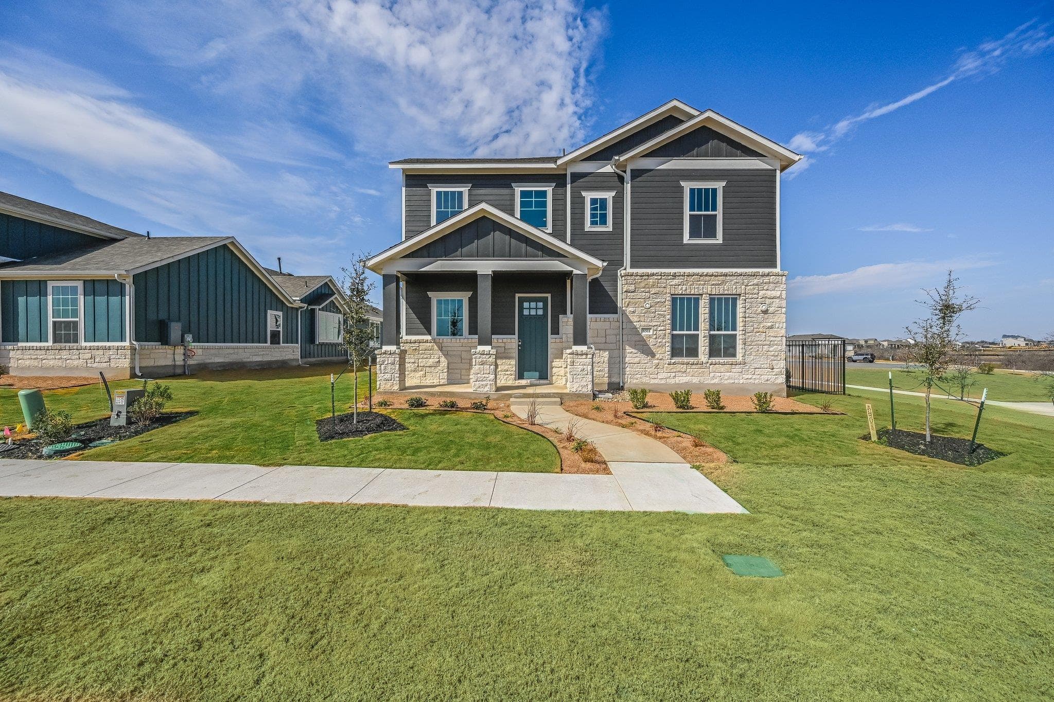 8511  Dongan Dr