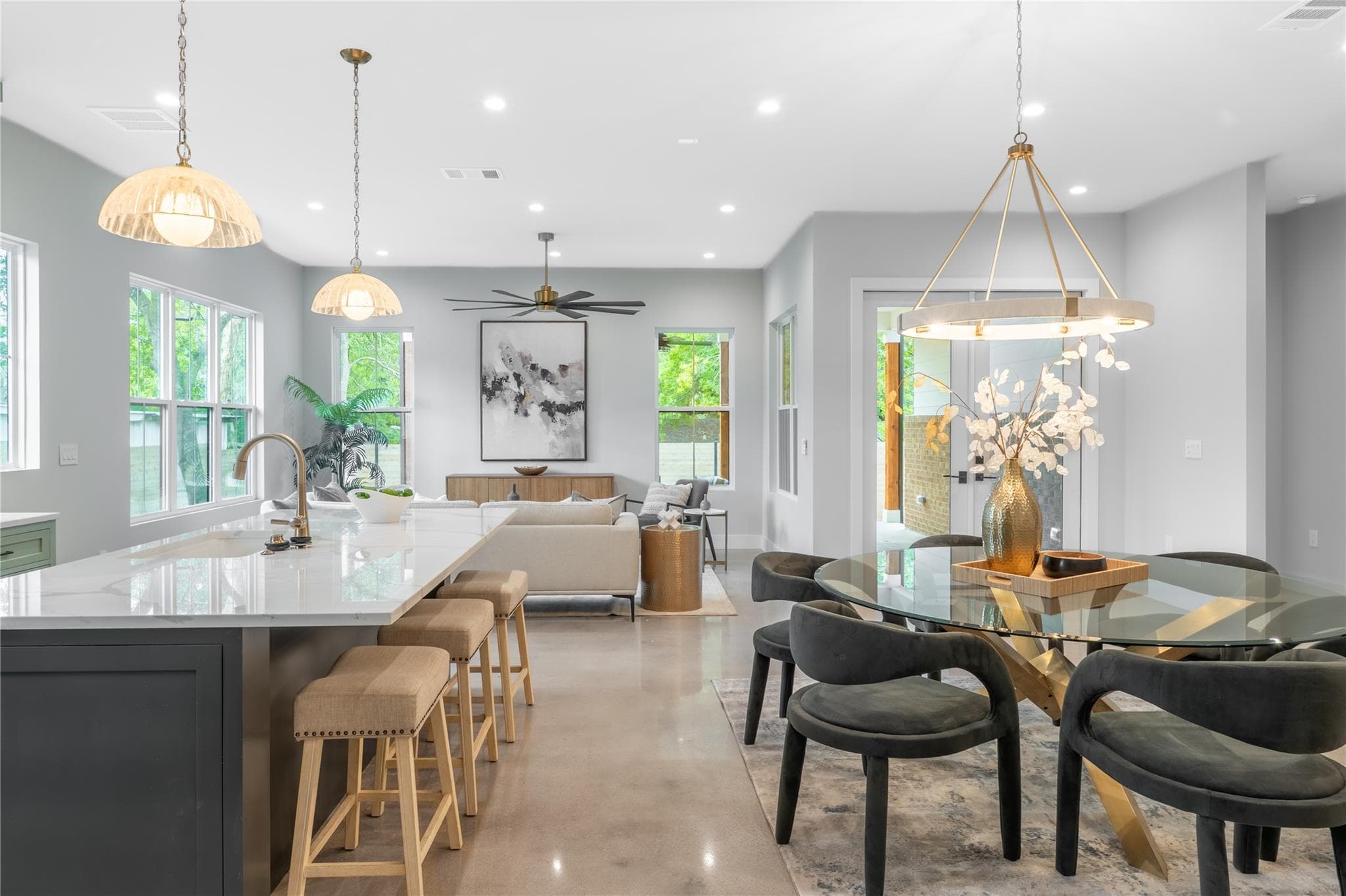 4510  Pack Saddle Pass