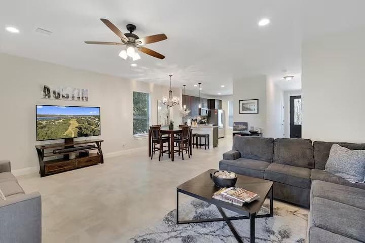 585  Demarett Dr