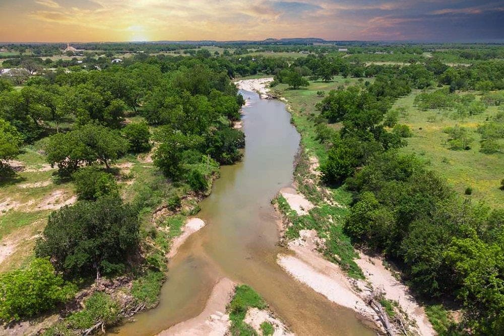 5112 E US Highway 290 Hwy  #12