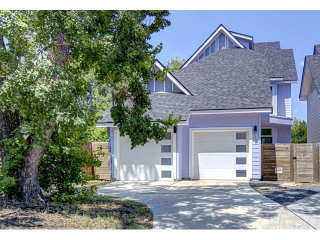 1110 3/4  Fiesta St  #1