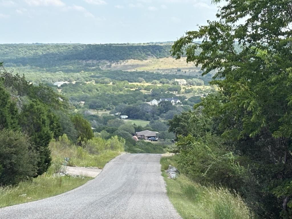 47  Balcones Ridge Way