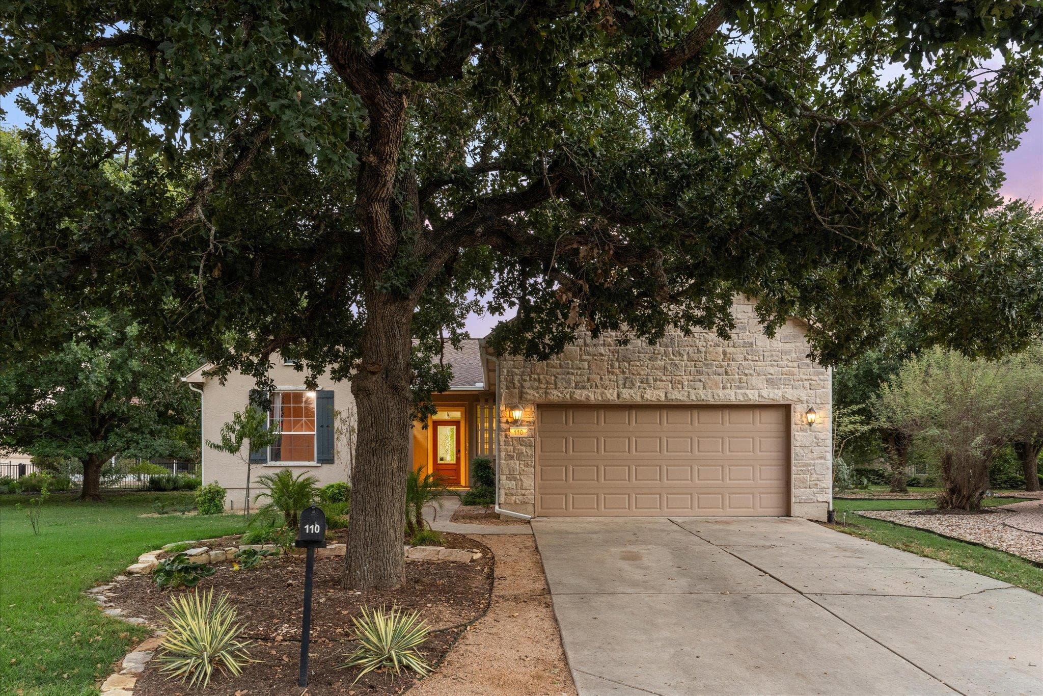 110 Hale Ct