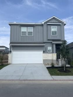 2240  Delano Dr