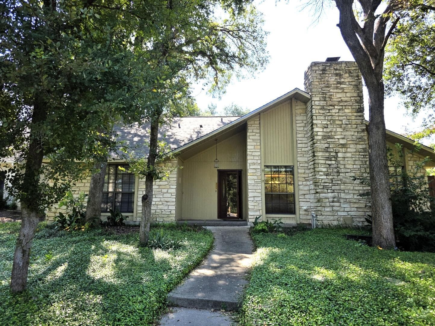 2505  Canyon Creek Dr