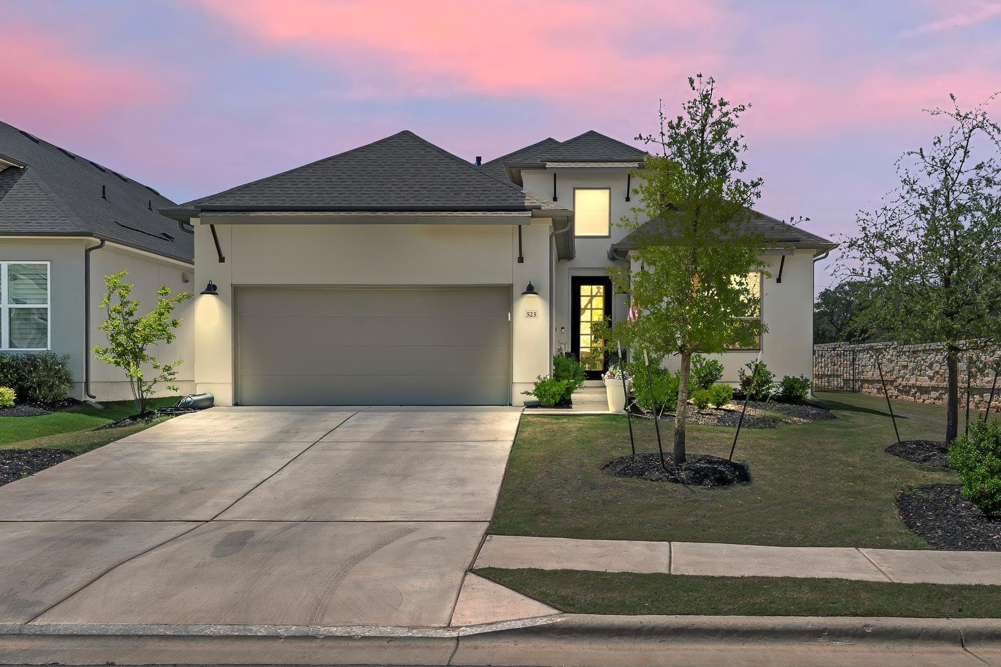 523  Hallwood Dr
