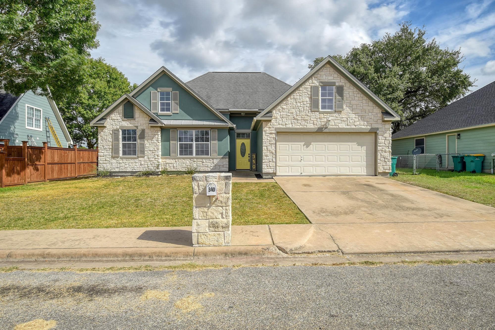 340  Rose Mayer Loop
