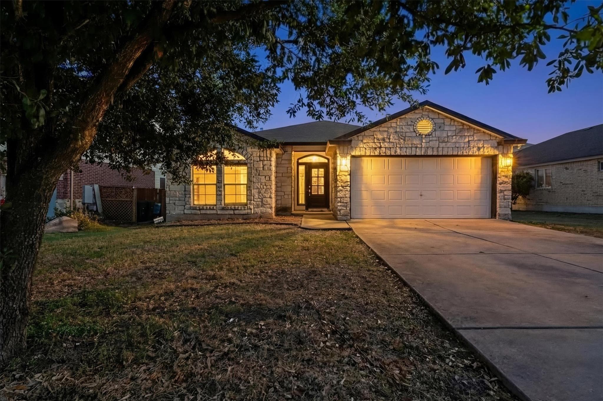 394  Verano Cir