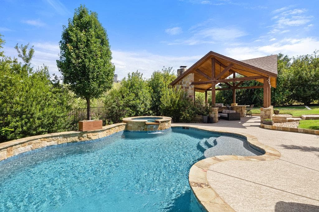 305  Enchanted Hilltop Way