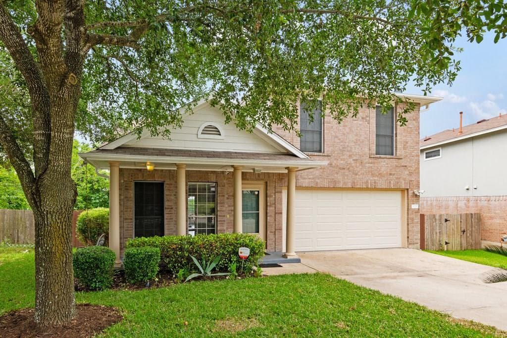 1021  Traci Michelle Dr