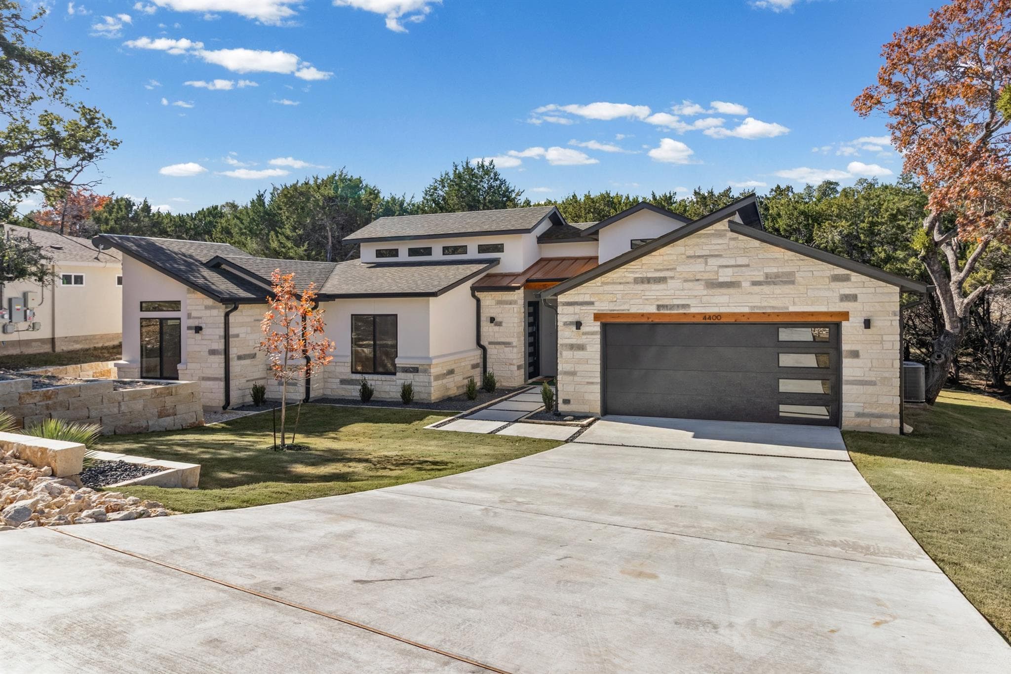 4400  Lindberg Ln