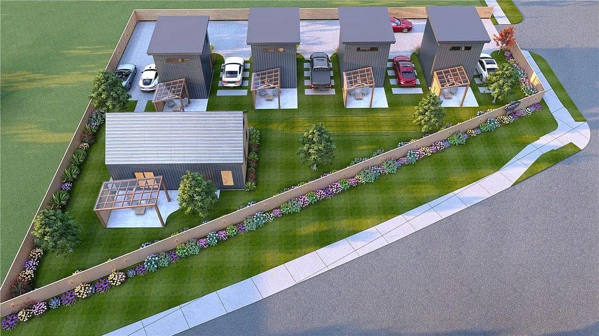 1401 W Waco Dr
