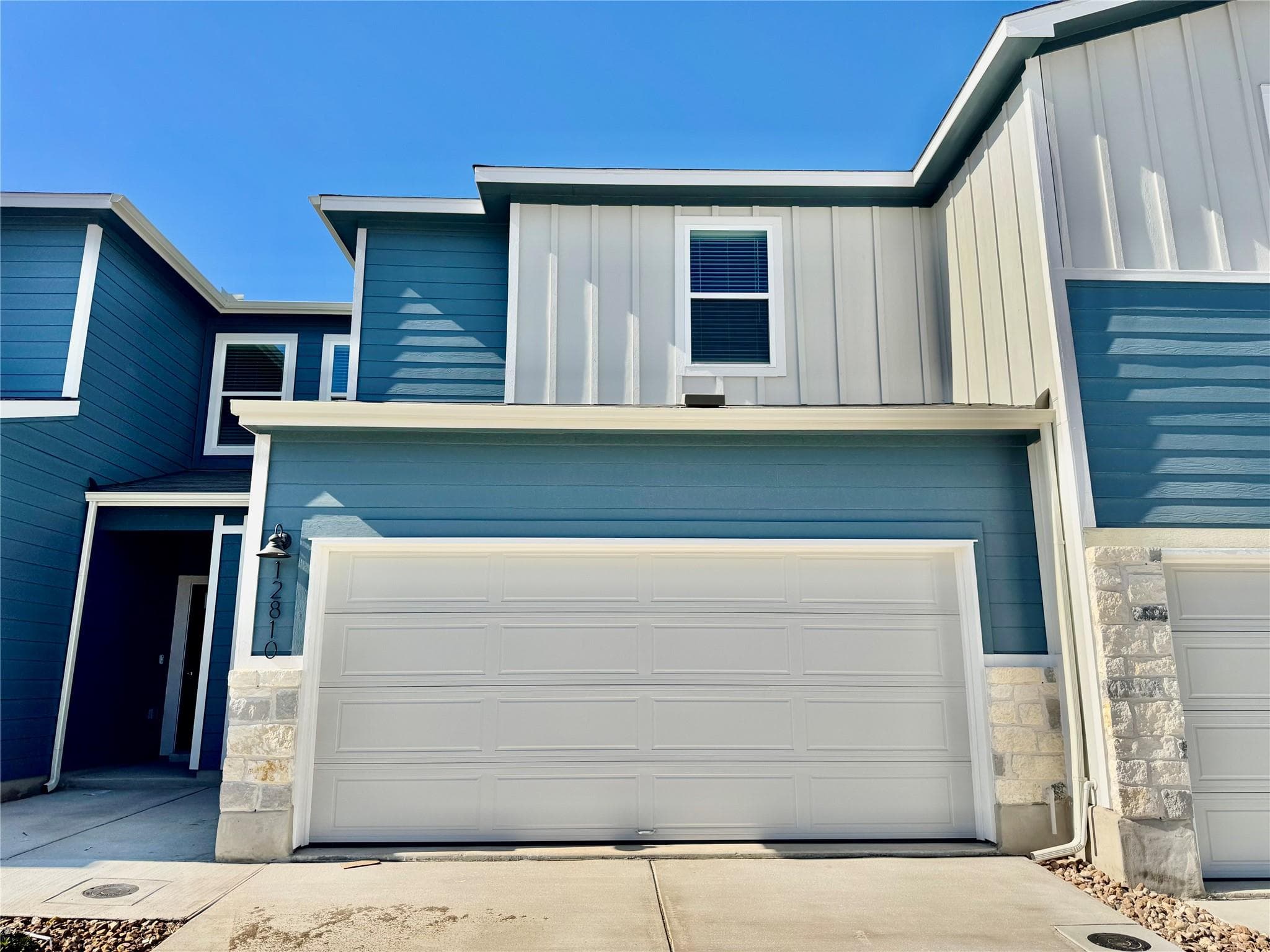 12810  Summer Village Dr