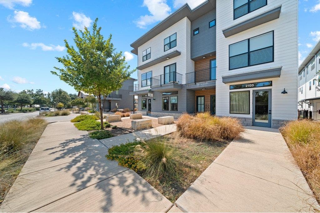 1208 N Academy Ave  #UNIT 2203