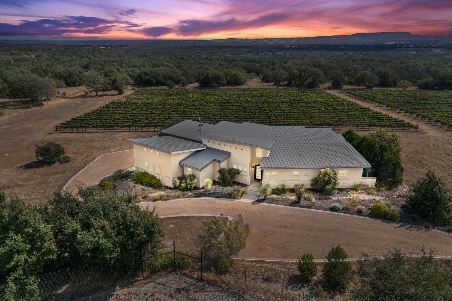 1758 Lincoln Smith Rd