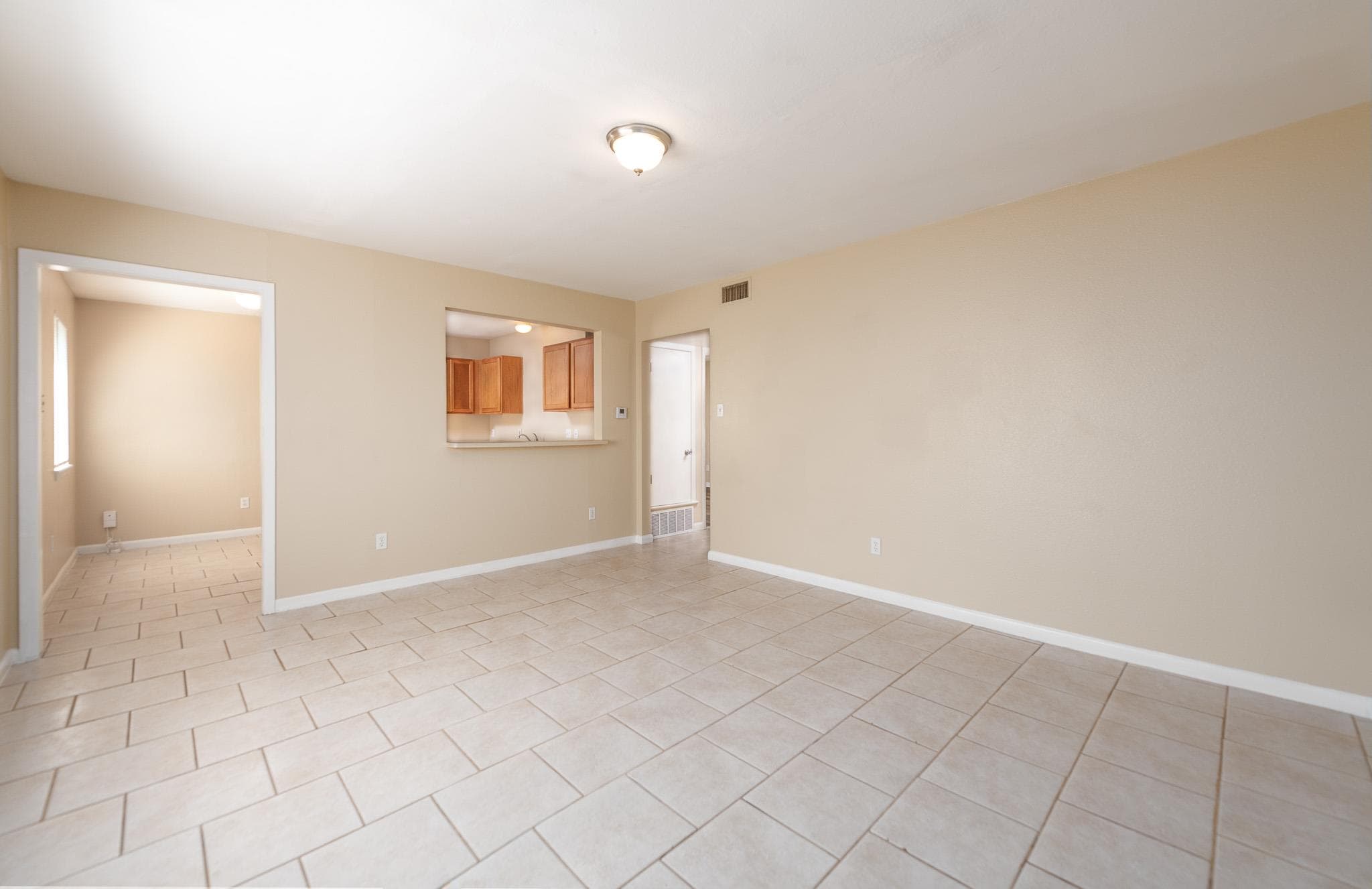 7300 Twin Crest Dr #201