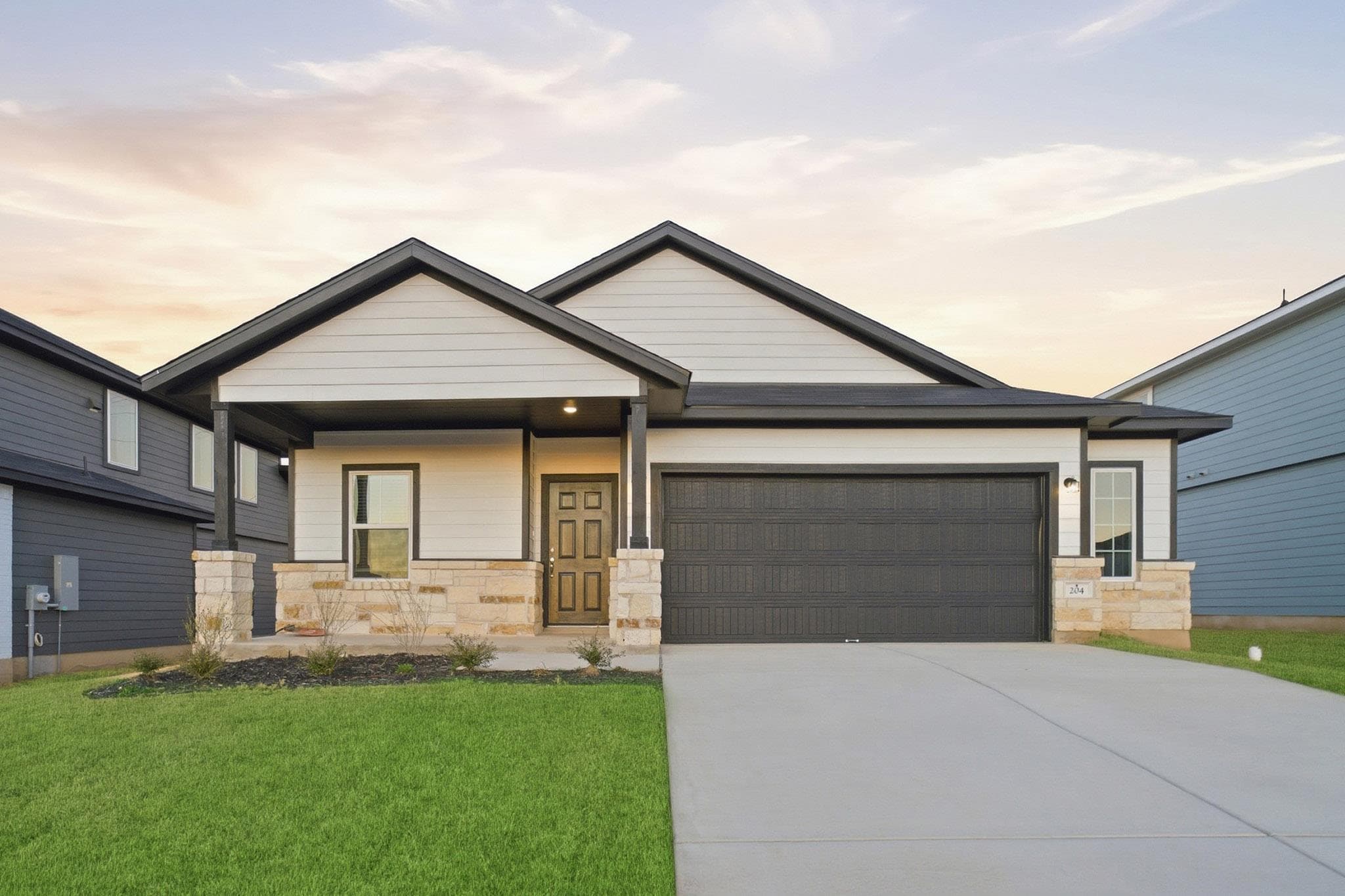 200  Quail Convey Dr