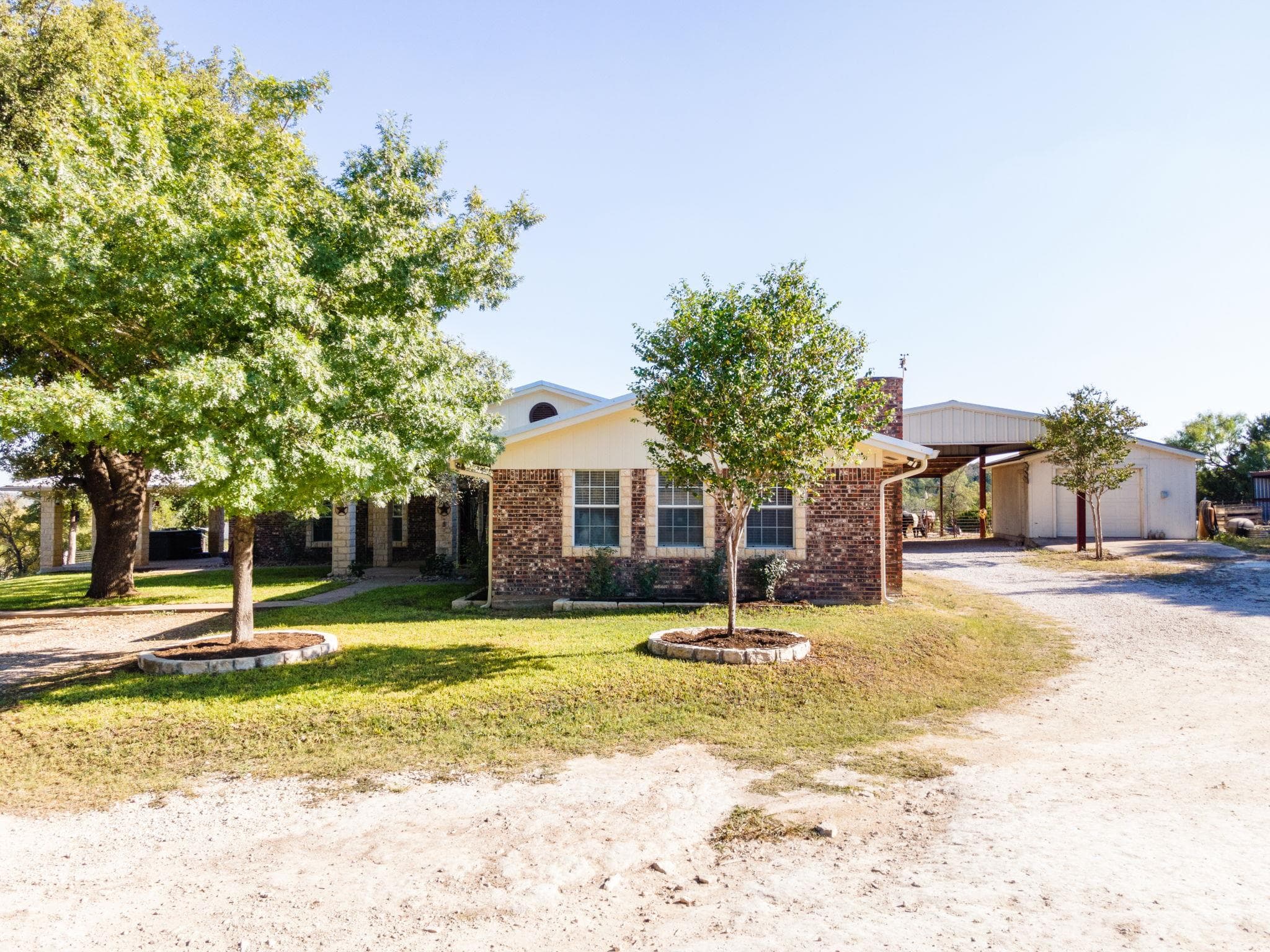 207 County Road 4492 None