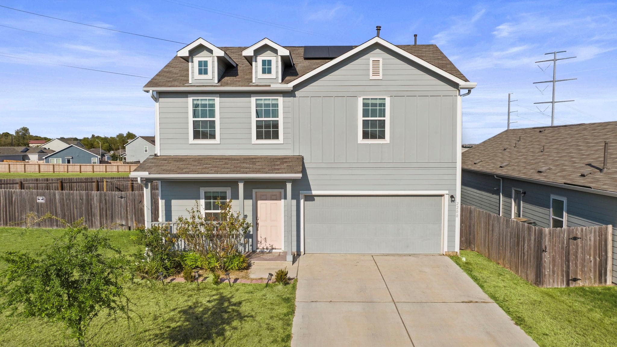 2200  Forgetmenot Ln