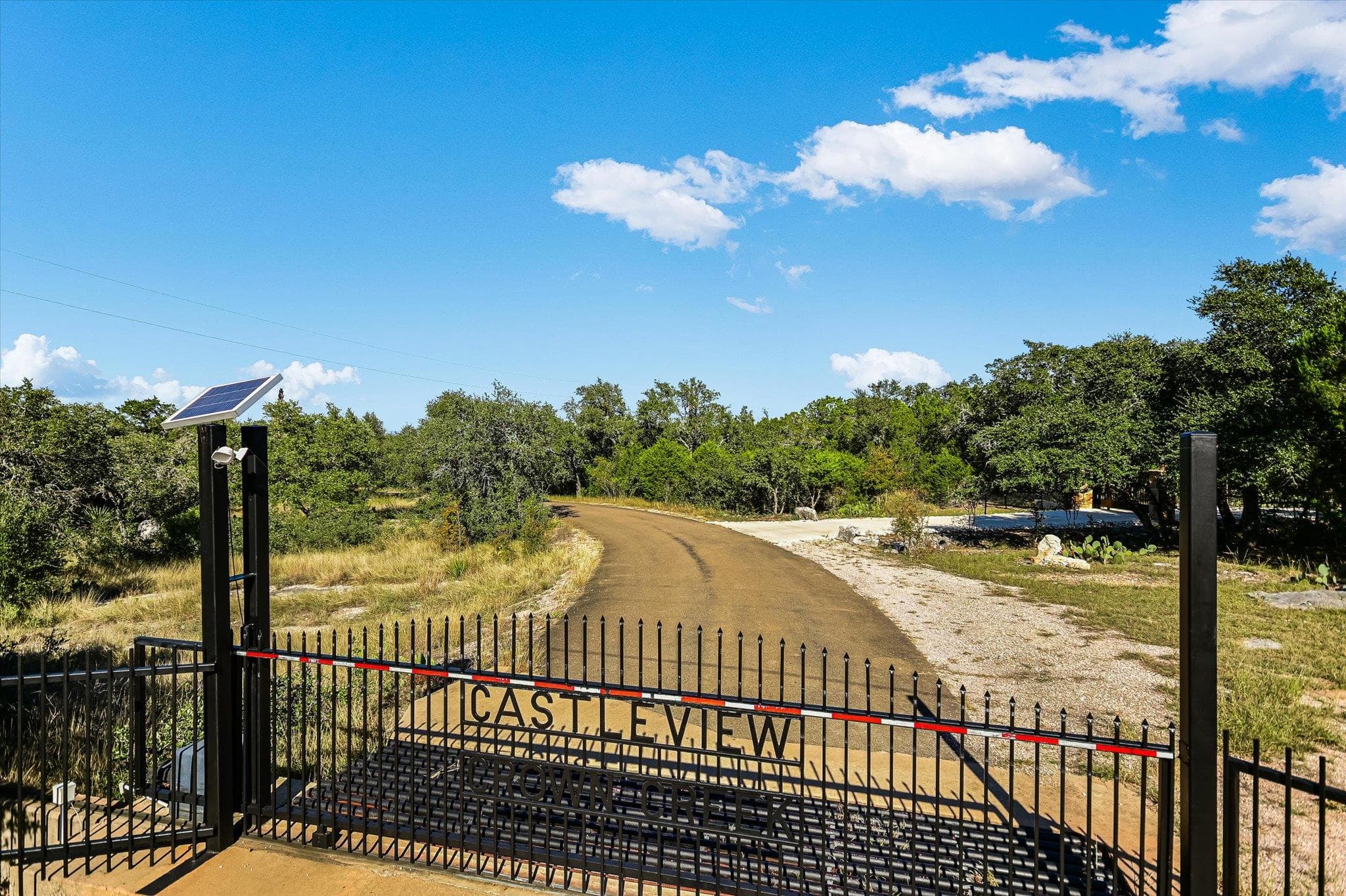 LOT 11  Crown Lane None