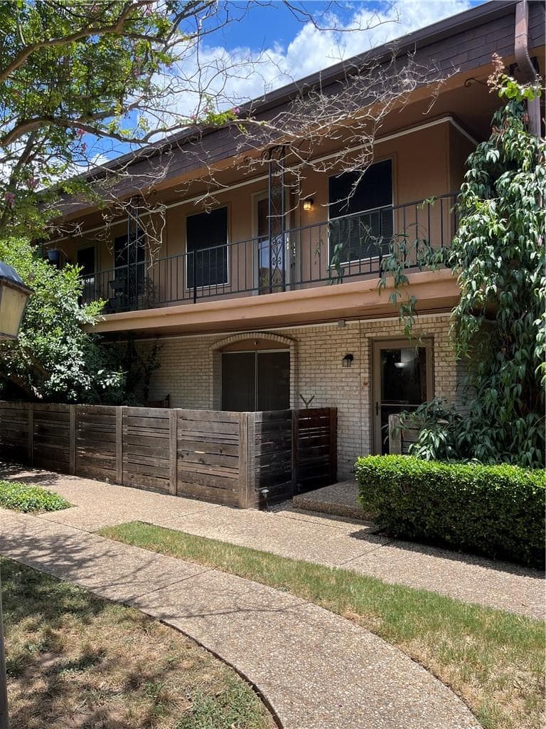7801 Shoal Creek Blvd #244
