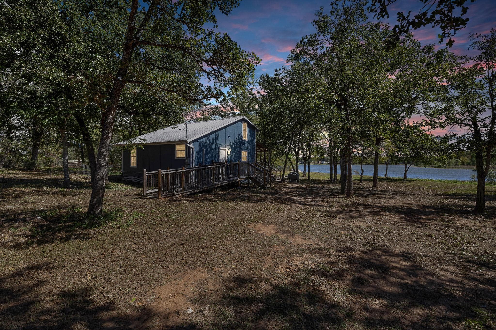 131  Moccasin Bend Dr