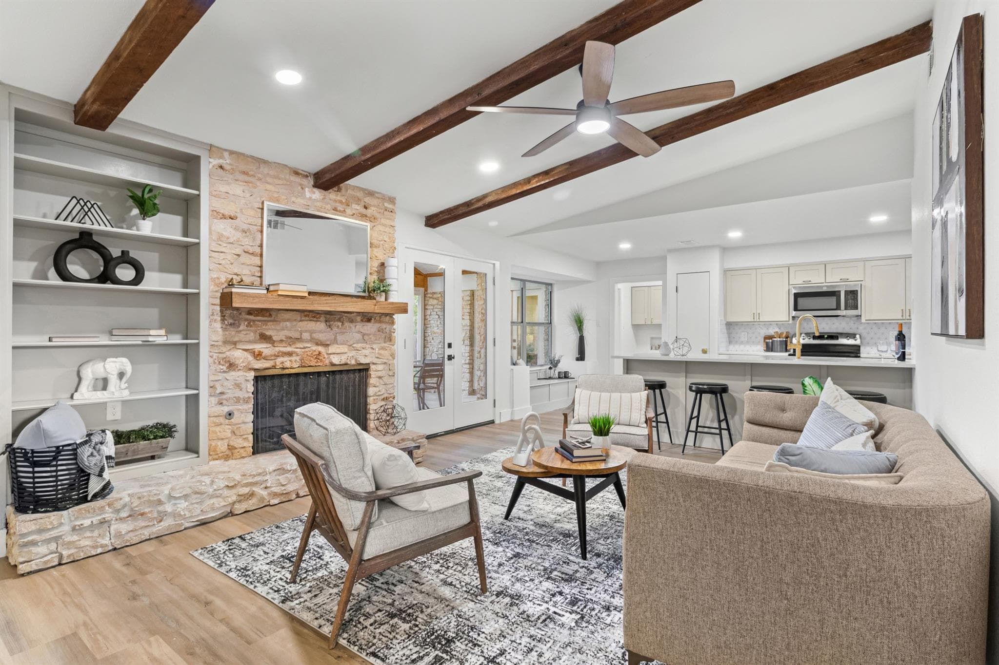 11004  Rustic Manor Ln