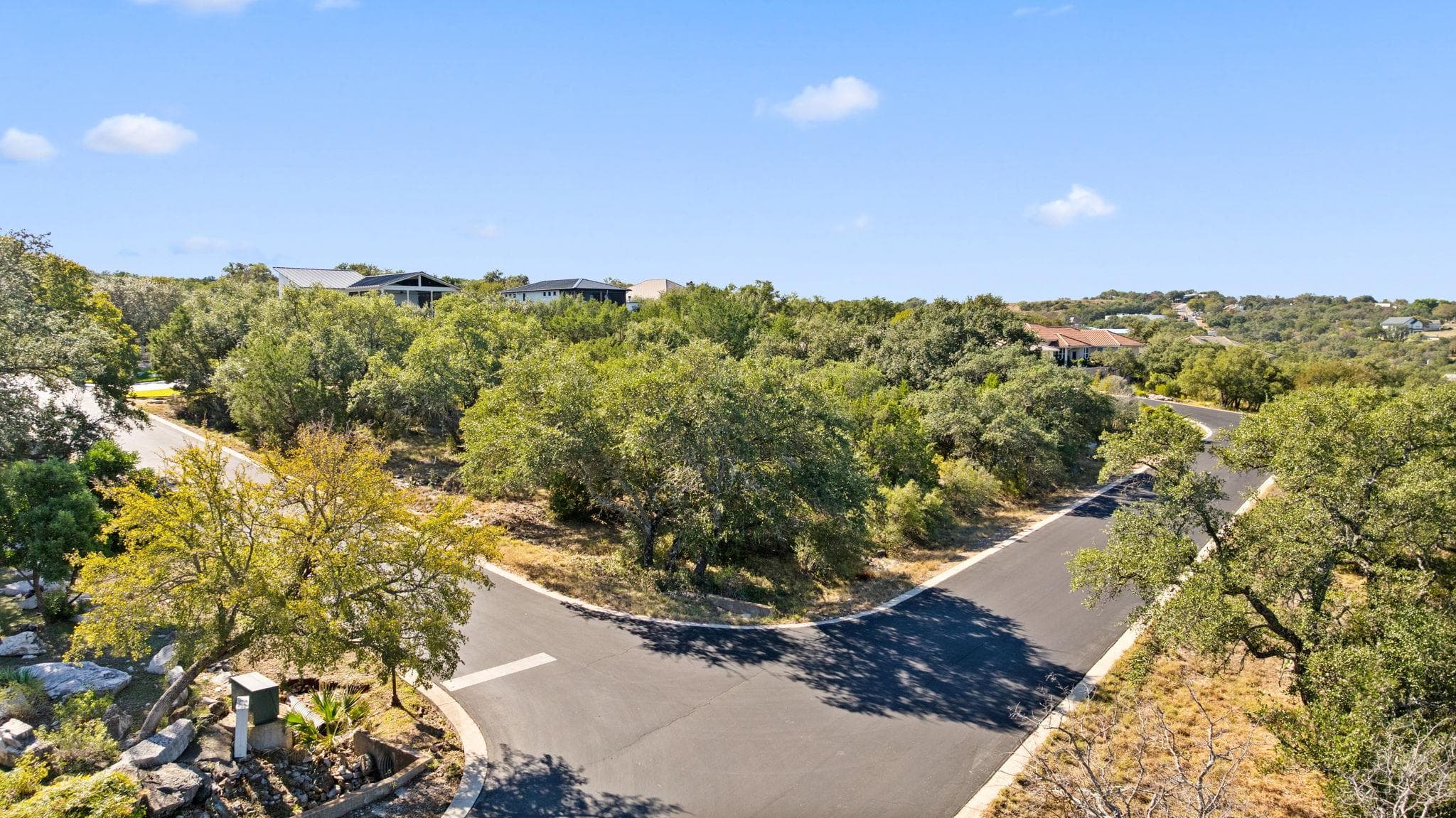 LT 44083-E  Highlands Blvd