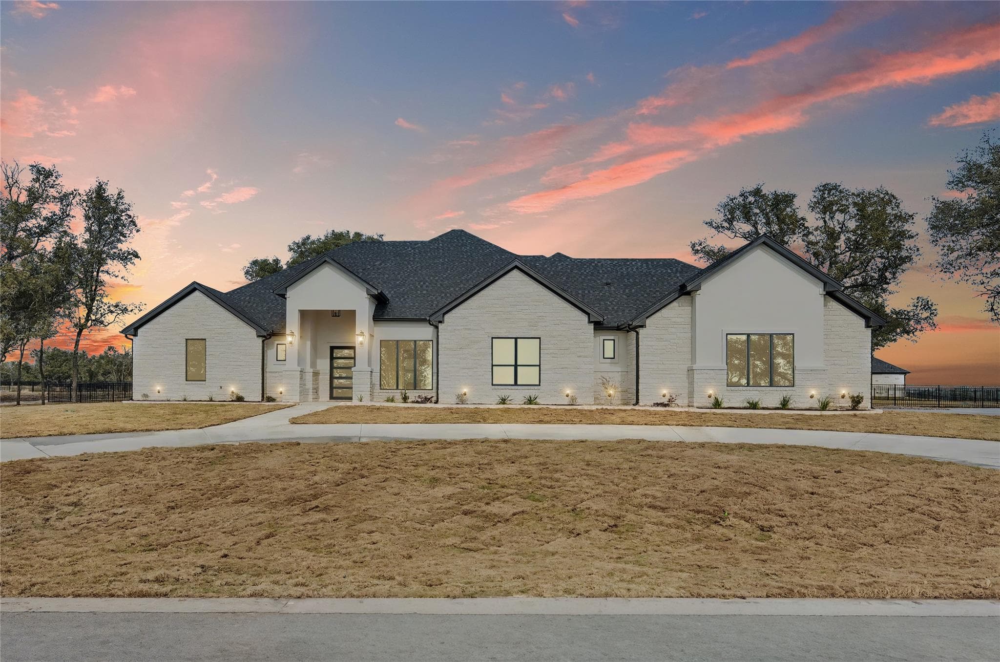 10213  Homesteader Rd