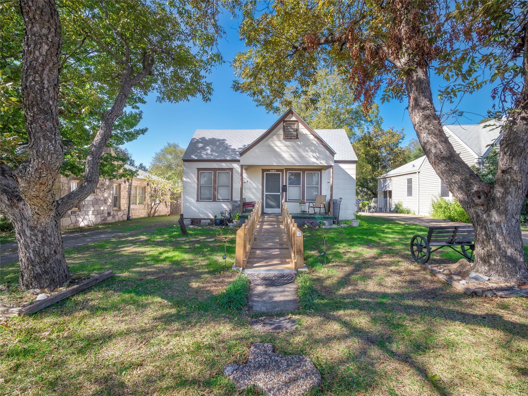 4710 Ramsey Ave