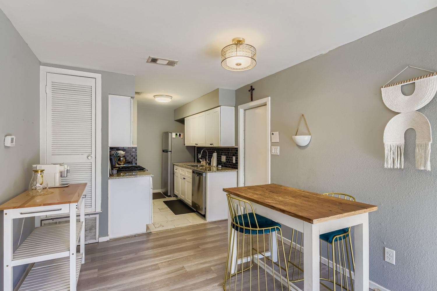 5922  Little Creek Trl