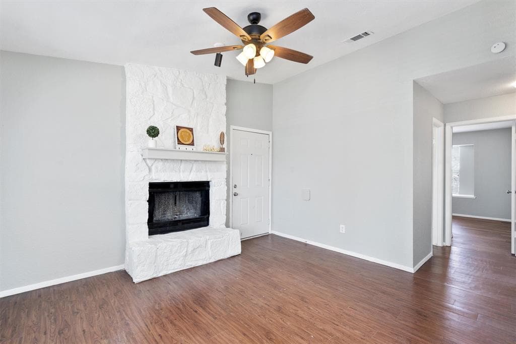 1711  Rawhide Loop