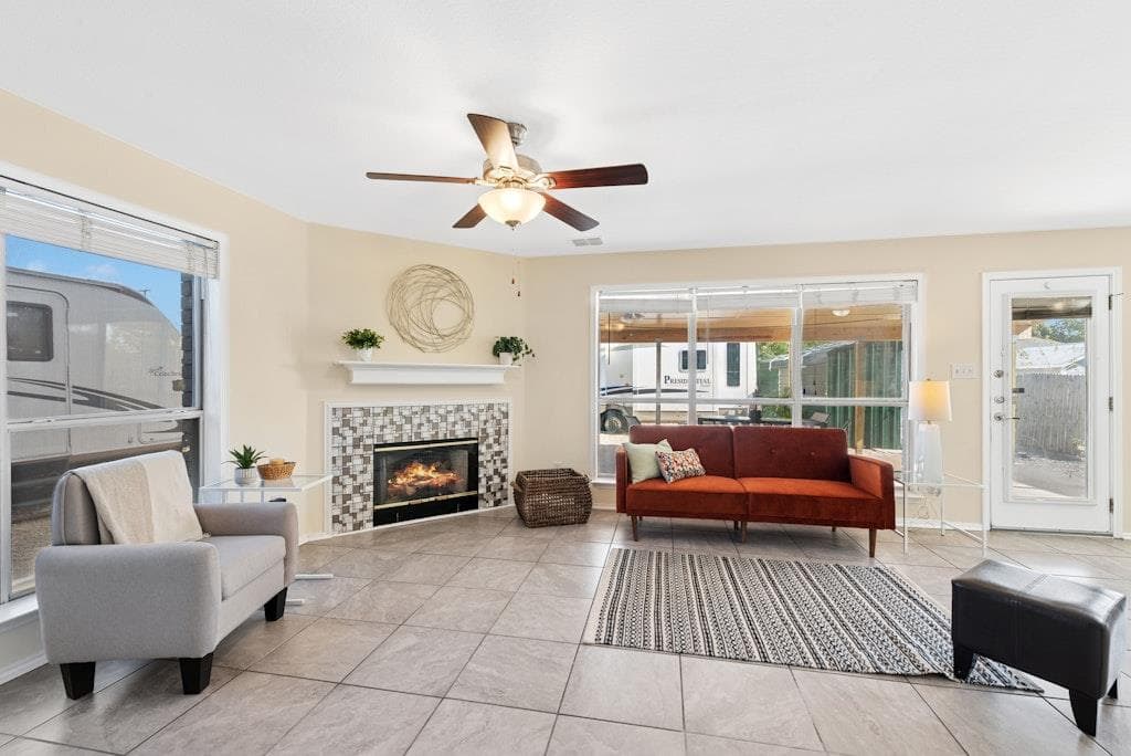 7201  Proud Panda Dr