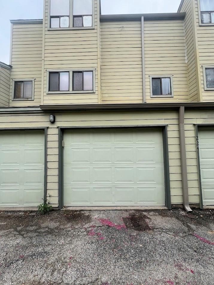 2612  San Pedro St  #117
