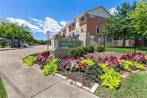 13420  Lyndhurst St  #308