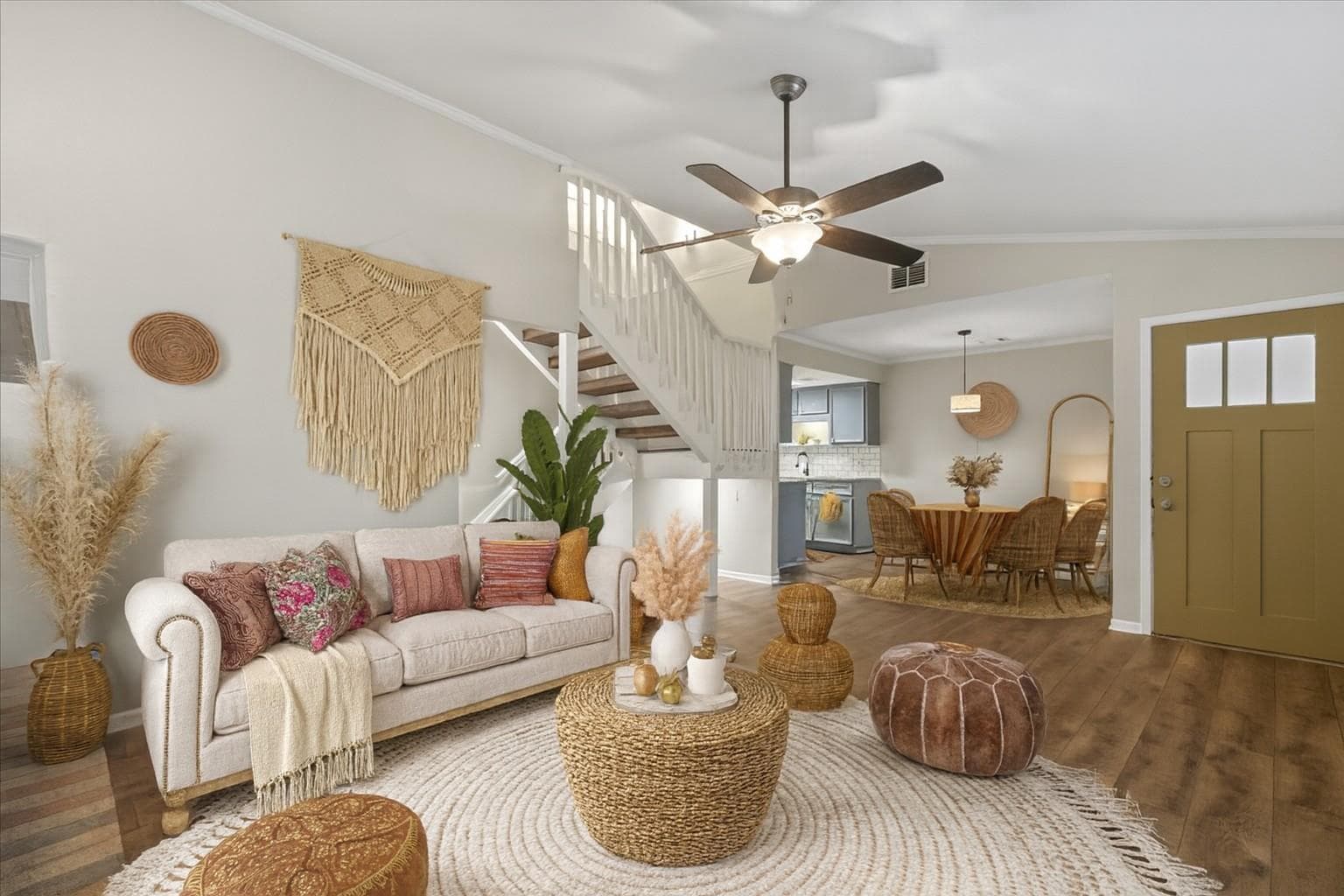 201 E Noton St  #104