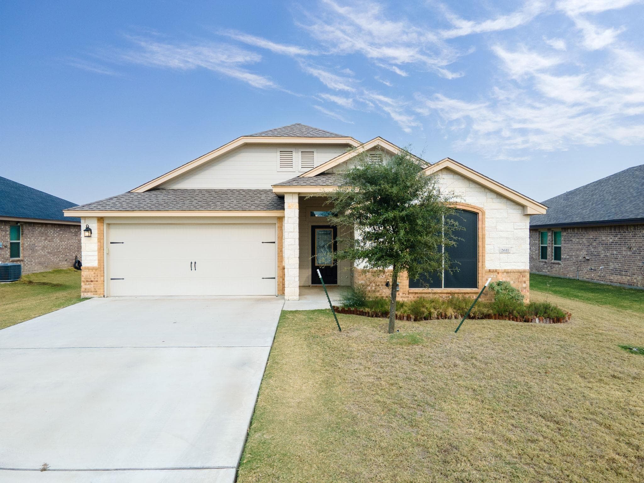 2611  Settlers Oak Dr