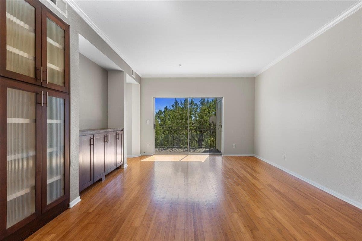 6000  Shepherd Mountain Cv  #309