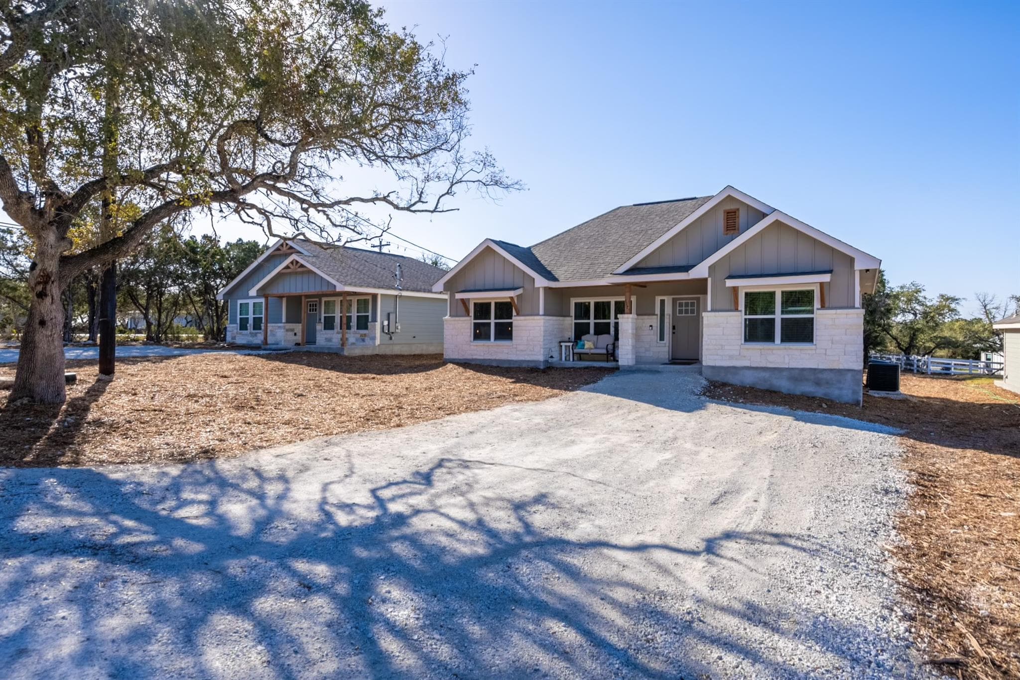 117 Lightning Bolt None