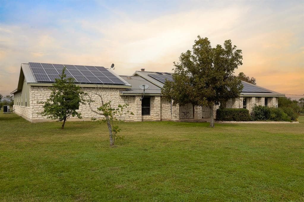 1957  County Road 107 None